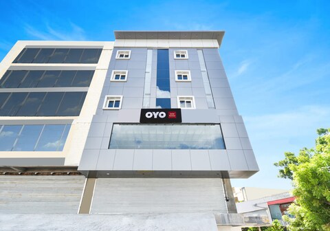 Hotel O SUNRISE GROUP OF HOTELS