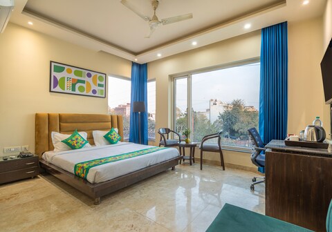 Treebo Twin Tree Residency