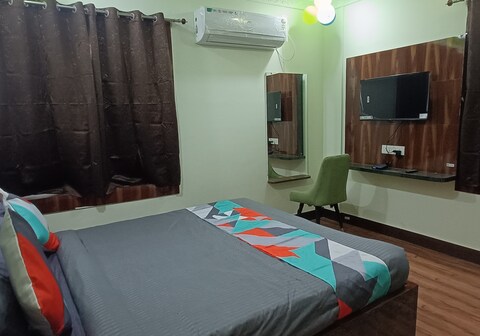 Aditya Guest House 4