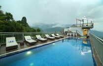 The Munnar Queen, Munnar The Munnar Queen, Munnar