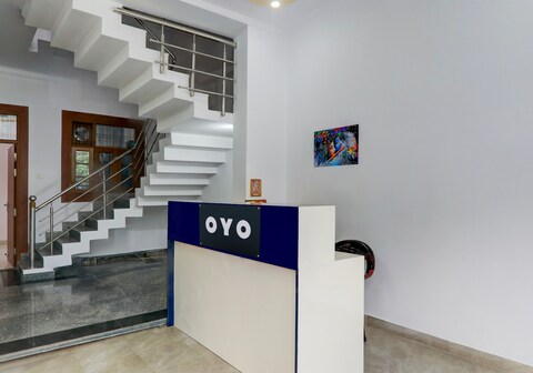 Hotel O Shyam Palace