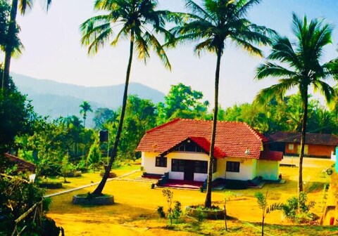 Dada Mansion | Entire 1 BHK Homestay