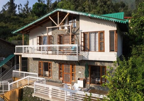 Serene Hills Cottage