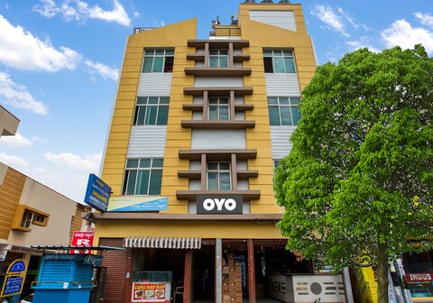 Hotel O Manjushree Boarding & Lodging nearby Dr.BR Ambedkar Stadium Basveshwar nagar