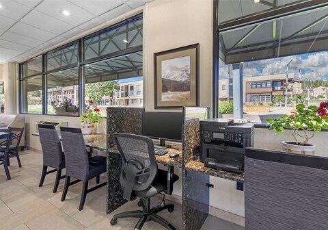 Best Western Alpenglo Lodge