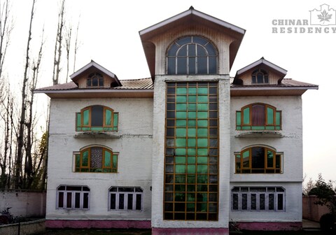 Chinar Residency | Rooms & Caretaker