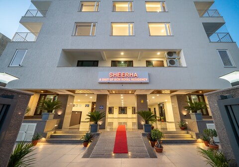 Sheerha Royal Residency