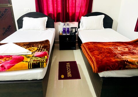 Gaurav Guest House, Bodhgaya