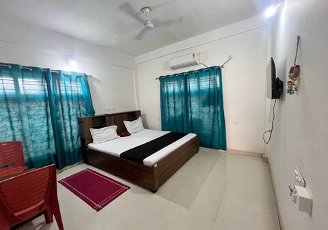 Hotel O by OYO Fakir Guest House