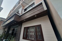 Hotel Radha Niwas, Katra Hotel Radha Niwas, Katra