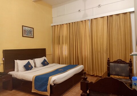 Ankur Hotel