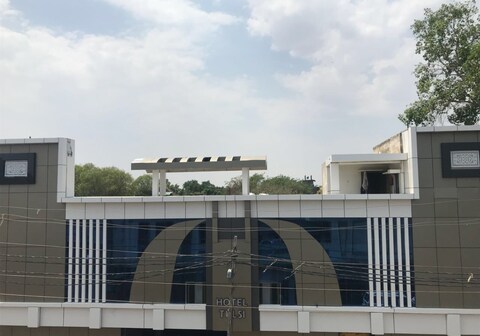 Hotel Tulsi