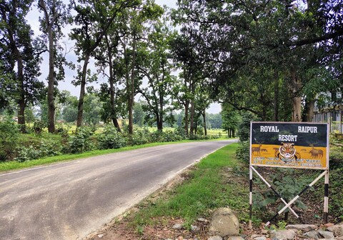 Royal Raipur Resort