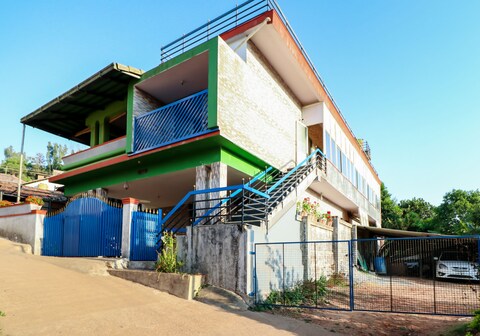 Moisty Mercara Villa