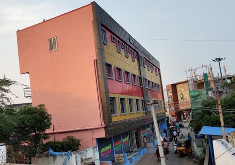 Sri Mahalakshmi Deluxe Lodge