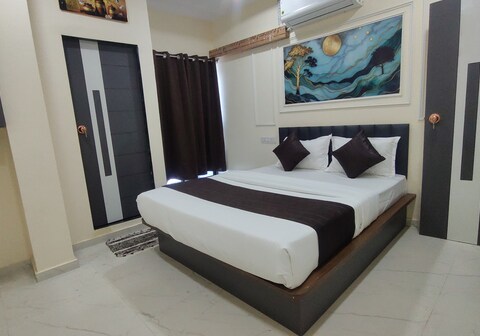 Hotel Happy