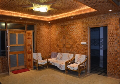 Radha Kunj Cottage | 3BHK