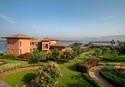 StayVista at Sarvam - Kamshet