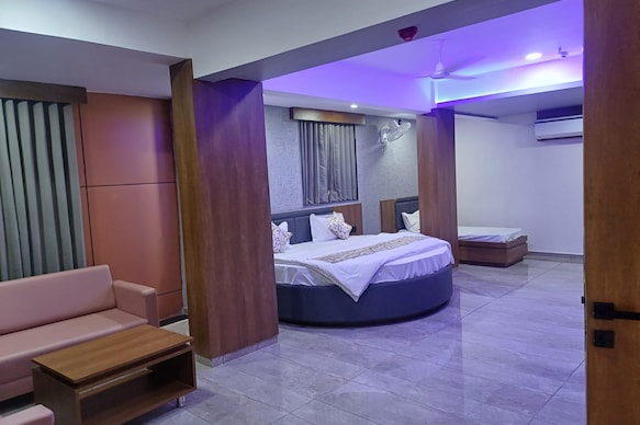 Hotel Heritage Inn