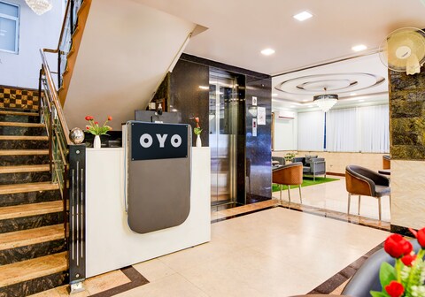 Hotel O Familto Residency & Restaurant