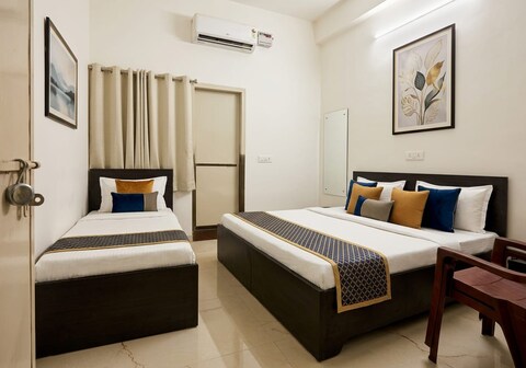 Shri Hit Residency