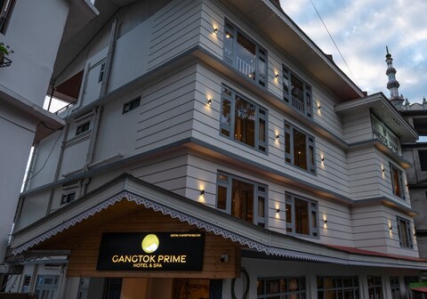 Avianna Gangtok Prime Hotel & Spa Near MG Marg