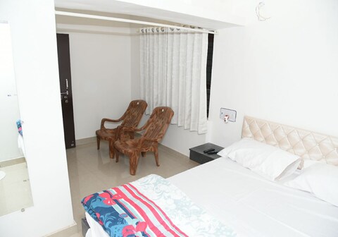 SAMARTH GUEST HOUSE