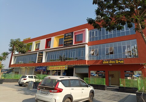 HOTEL ROYAL KRISHNA