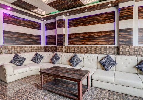 SPOT ON Rajpoot Hotel