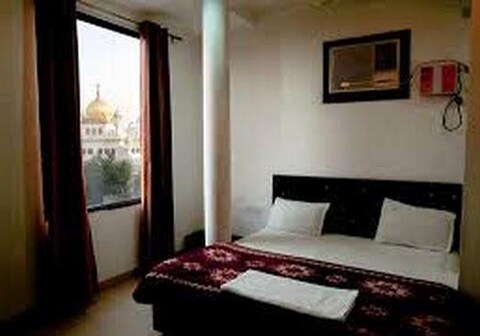 Hotel Batra