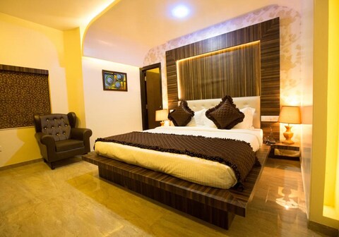 Hotel Mahadev Villa
