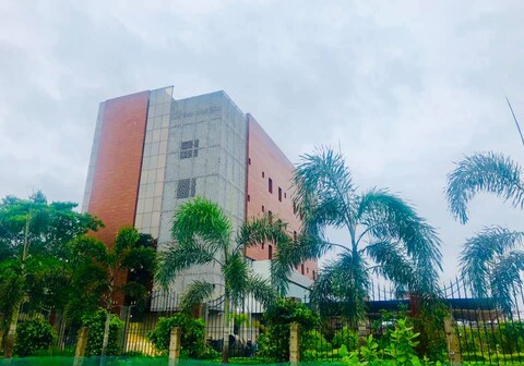 Mastiff Grand Regal Resort Arrah by OTHPL