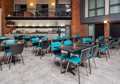 Best Western Laval-Montreal