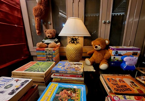 Vanyattam | A Vintage Wooden 5BHK Bungalow