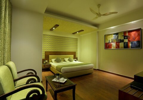 Hotel Subash International