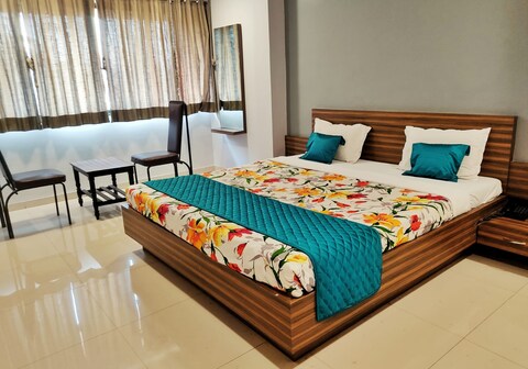 Hotel Dhruva, Solapur (Pet Friendly)