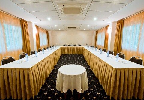 Best Western Premier Accra Airport Hotel