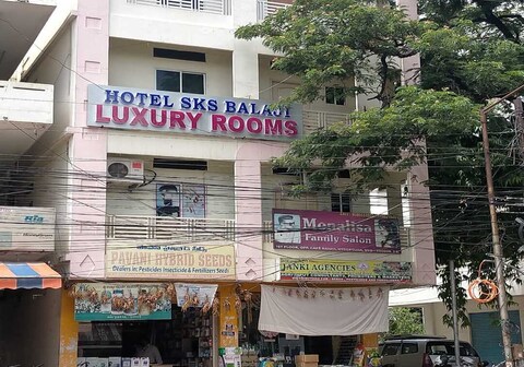 Hotel SKS Balaji Luxury Rooms