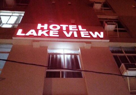 Hotel Lake View