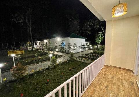 Jaldapara Forest Tourist Lodge