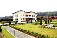 Glenville Resorts & Spa, Dehradun Glenville Resorts & Spa, Dehradun
