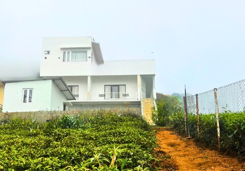 Resort Rover - Lennfu