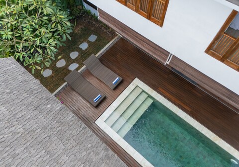 Floro Villa Canggu by Uniquecations