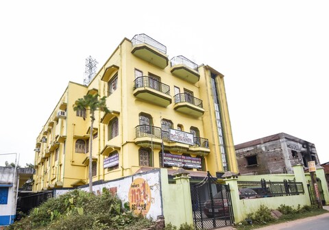 Hotel O Rajamahal