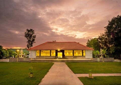 FARM STAY RESORT - SHAMEIRPET, HYDERABAD