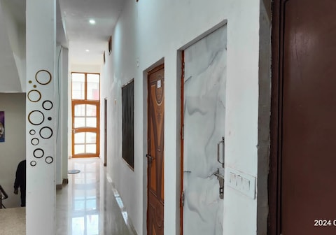 GOPAL SADAN2 GUEST HOUSE VRINDAVAN