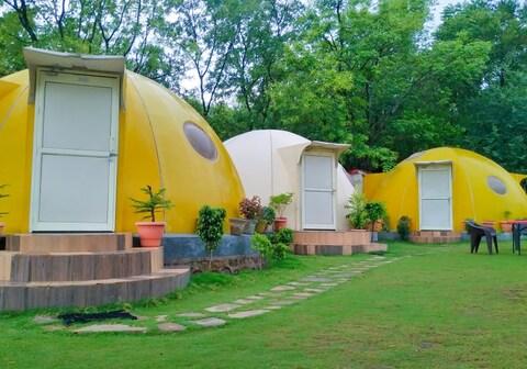 Jusgar Resort and Hotel