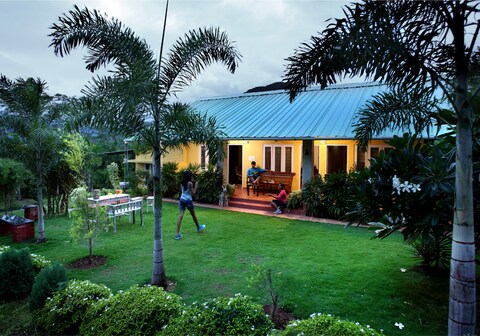 Harvest Fresh Farms | Rooms & Chef