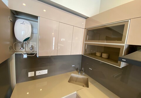 The Rooms in Central Park 3 Flower Valley