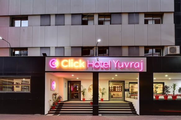 Click Hotel Yuvraj Surat (Formerly known as Best Western Yuvraj Surat)